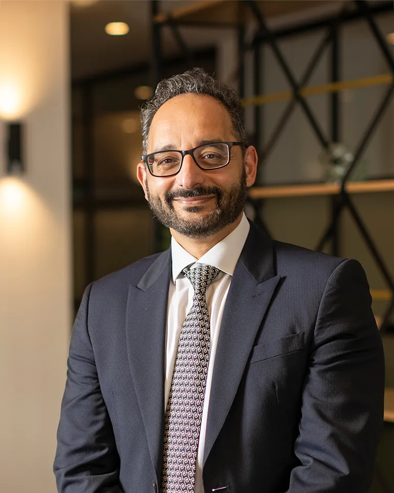Dr Amir Tadros